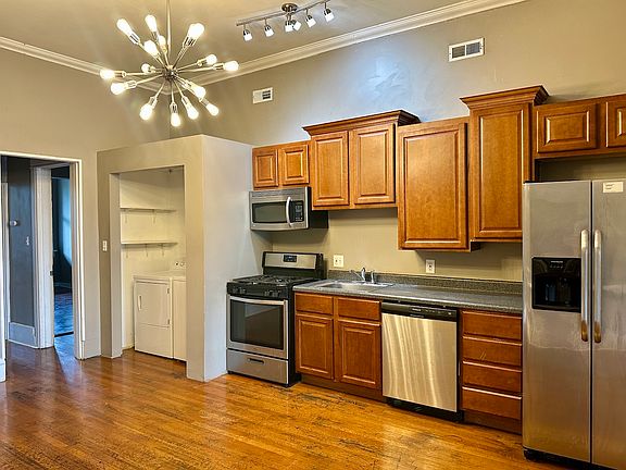 2nd image of 2903 S Jefferson Ave #A
