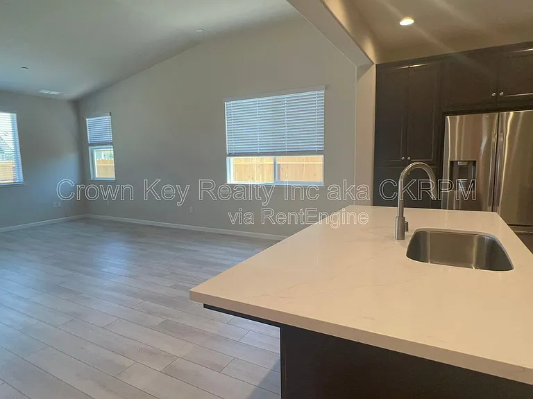 1601 Innovation Way — Photo 11