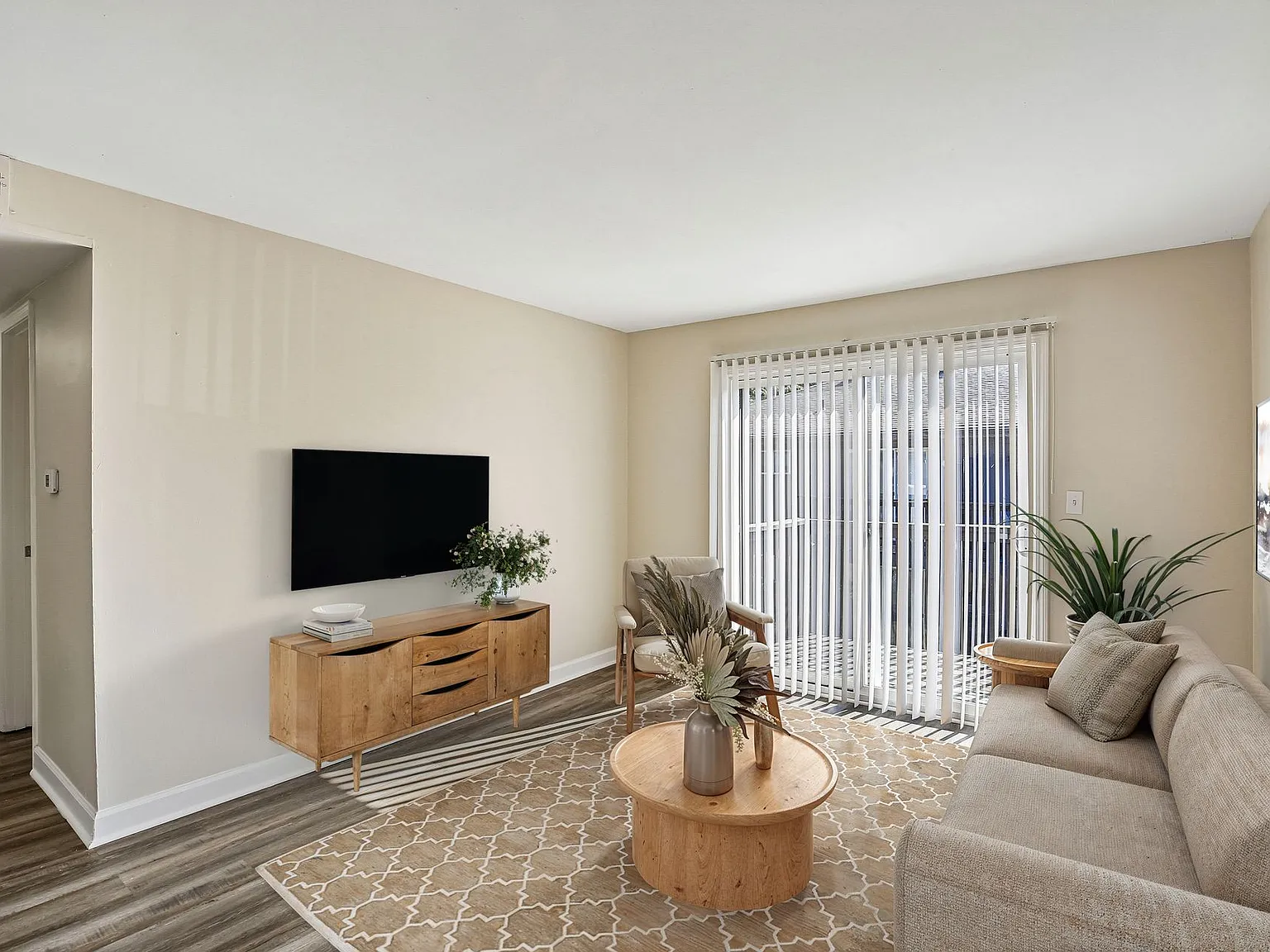 Parkville Place Apartments — Photo 2