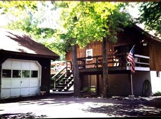 8104 Coco Dr, Pocono Summit, PA 18346
