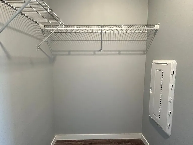 2723 Adams St — Photo 53