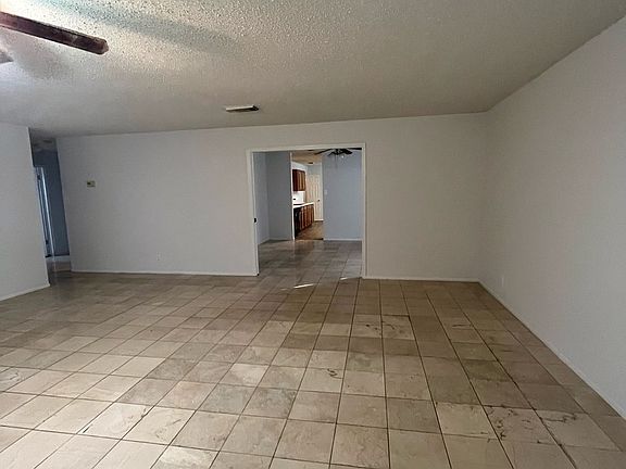 5th image of 9326 Bendell