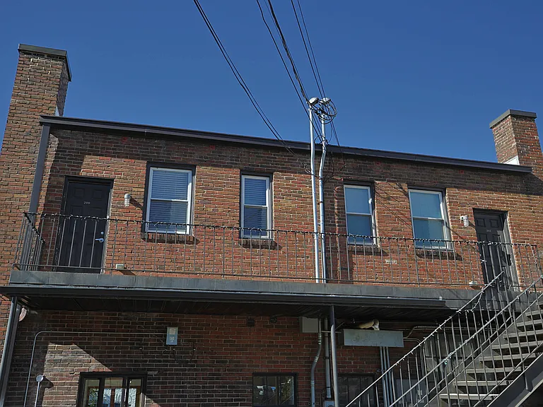 612 Gertrude Ave — Photo 7