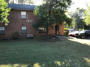 200 Kilbourne Rd APT D, Columbia, SC 29205