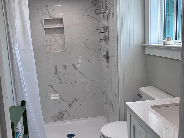Full bath