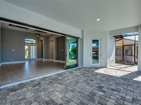 5th image of 1236 NW 37th Pl
