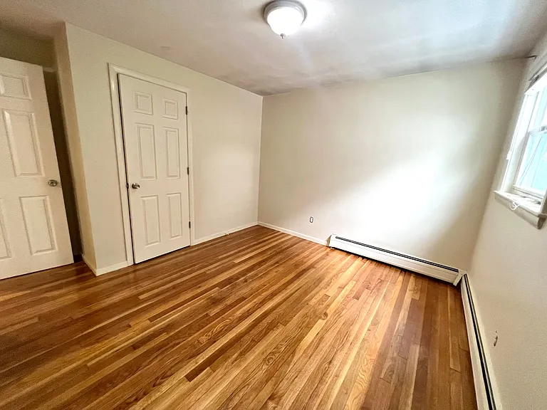 83 Ralph St — Photo 17