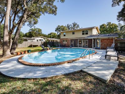 327 Yacht Club Dr NE, Fort Walton Beach, FL, 32548