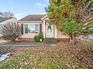 30216 Forestgrove Rd, Eastlake, OH 44095
