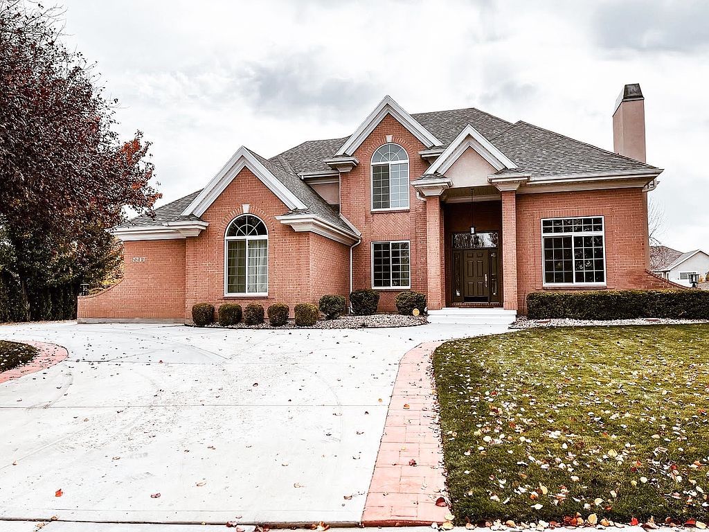 2217 W Kensington Park Dr - Property Image
