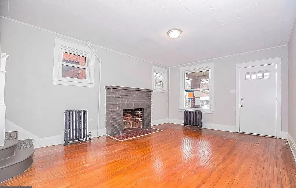 3437 Derry St — Photo 4