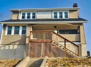 100 W Pine St, Clifton Forge, VA 24422
