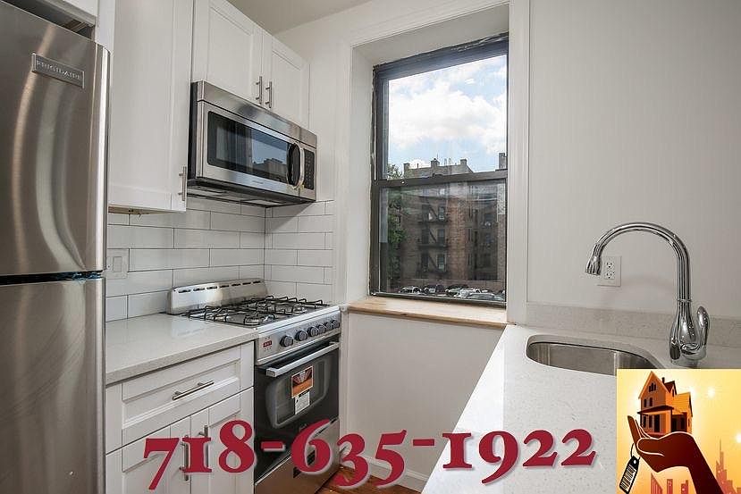 1st image of 942 E 212th St
