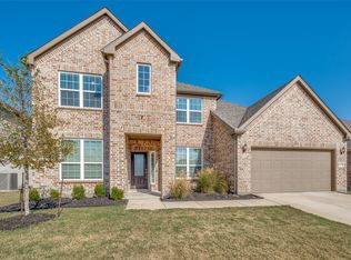 1609 Quentin Dr, Aubrey, TX 76227