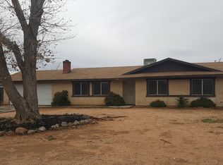 15108 Quinnault Rd, Apple Valley, CA 92307