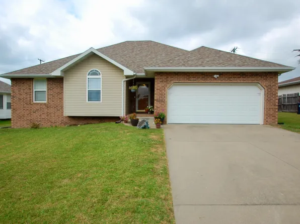 5489 Kay Street, Pleasant Hope, MO 65725