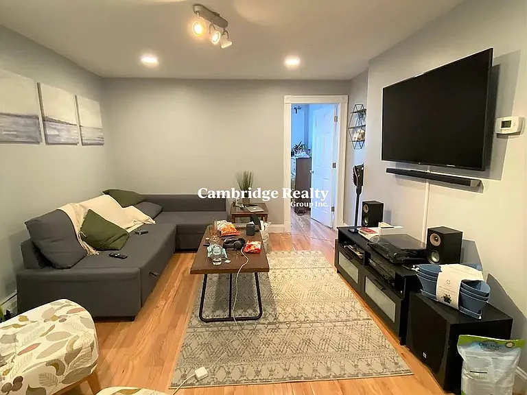359 Western Ave #U3 — Photo 7