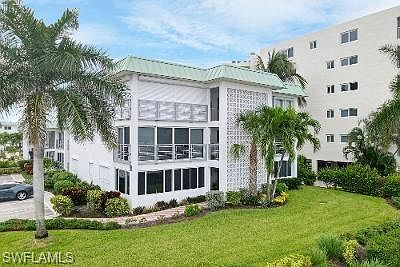 2nd image of 6500 Estero Blvd #D221