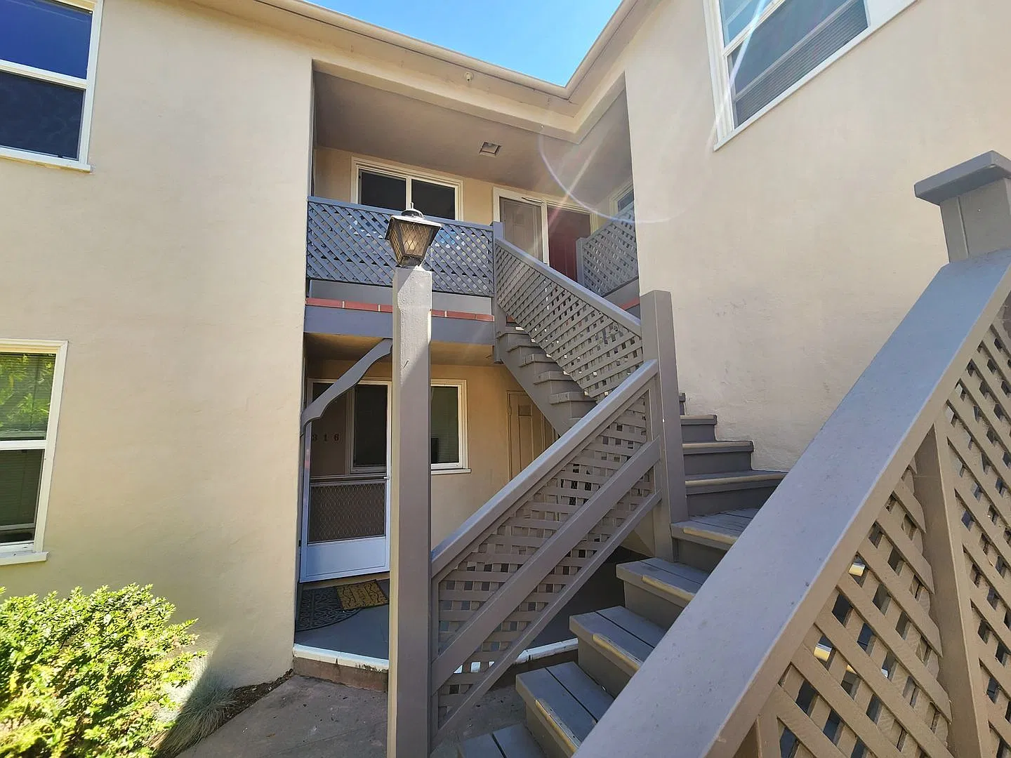 Top Floor 1 Bedroom Apartment available October 22nd — Photo 3