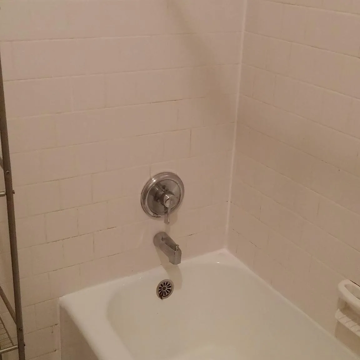 3444 N Karlov Ave — Photo 3