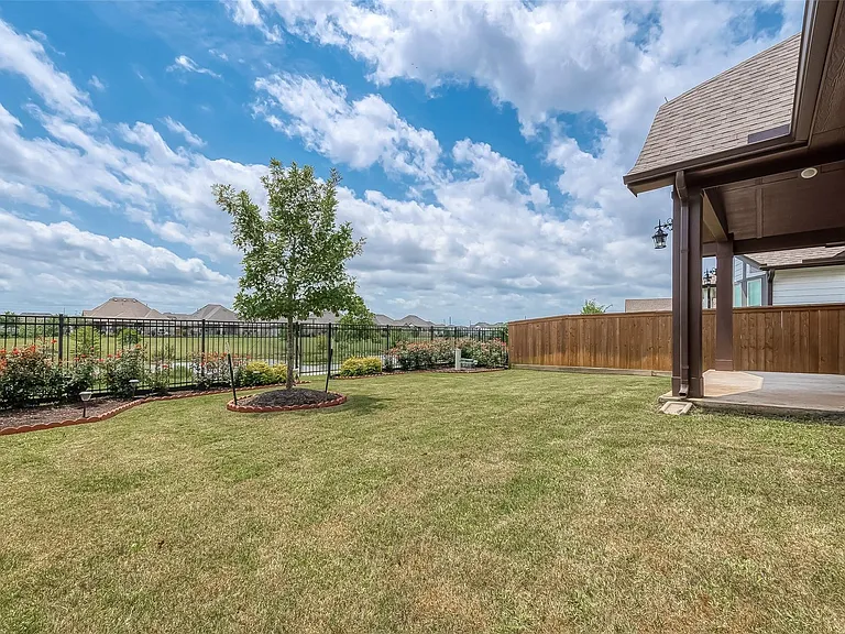 1838 Smithers Landing Dr — Photo 45