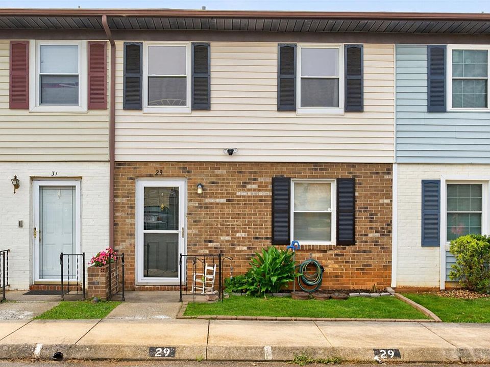 1st image of 29 Westdale Dr