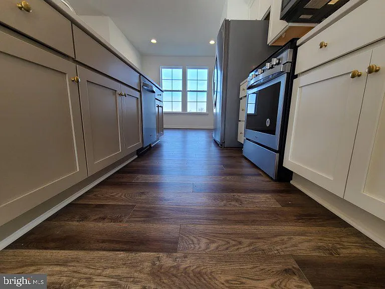 108 Alderman Way — Photo 9