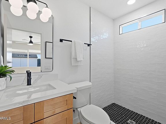 5th image of 3401 W ORAIBI Drive