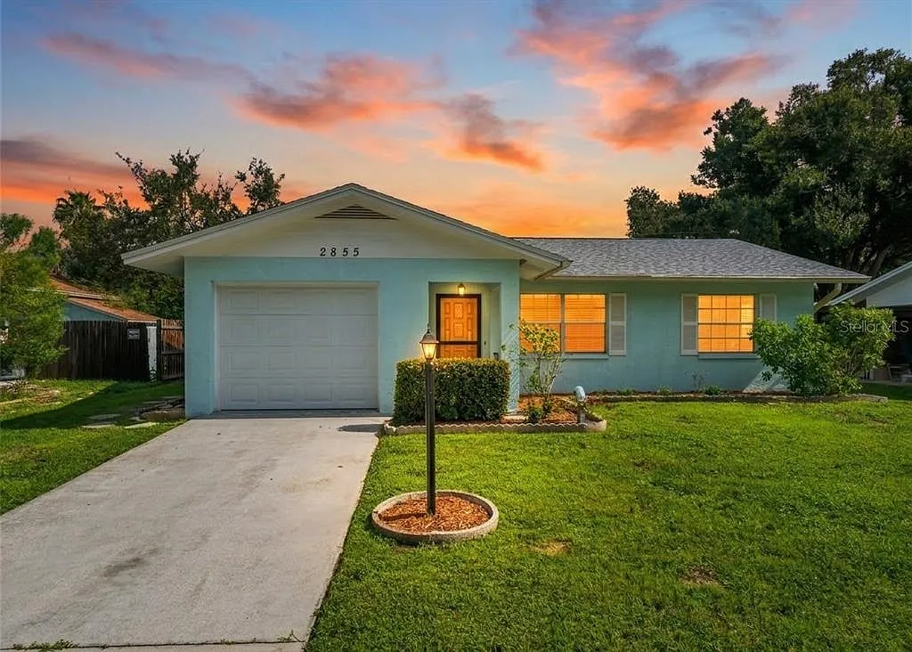 2 bed, 2.0 bath, 1055 sqft, $2,250 — Photo 2