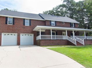 1289 Posey Farm Rd, Raeford, NC 28376