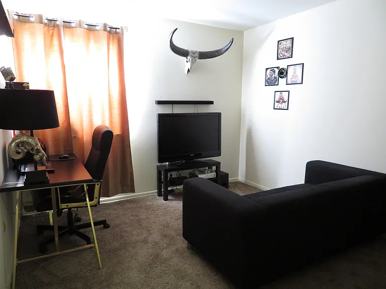 8 Welsh Dr — Photo 27
