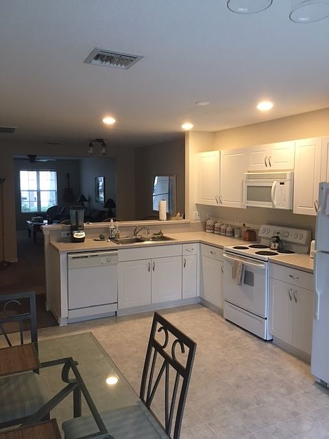 1st image of 114 Park Pl
