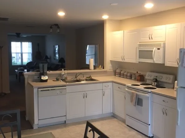 114 Park Pl, Panama City Beach, FL 32413