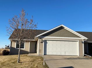 1117 N Lalley Ln, Sioux Falls, SD 57107