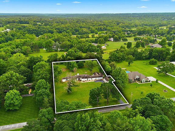3rd image of 4734 E Farm Road 128