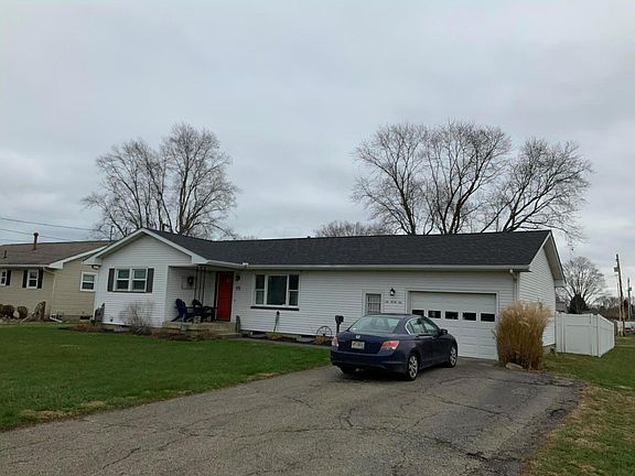 2nd image of 632 Louise Ave