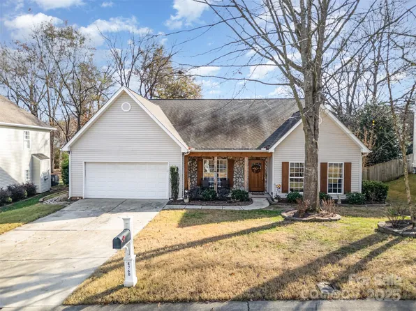 4760 Lauren Glen St NW, Concord, NC 28027