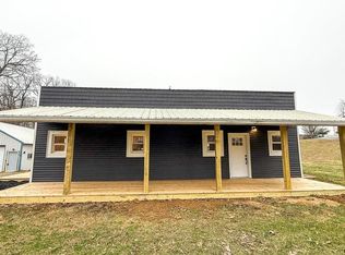 2810 Shot Hunt Rd, Vine Grove, KY 40175