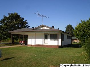711 Kansas Ave, Stevenson, AL 35772