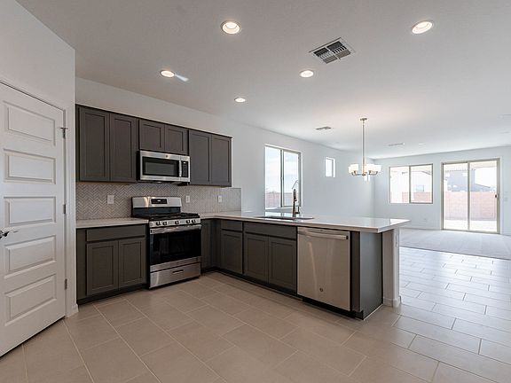 3rd image of 37736 N Bridlewood Ln