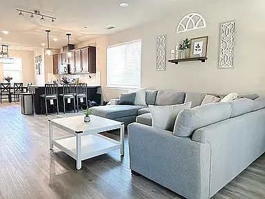 1374 Westgate Dr — Photo 14