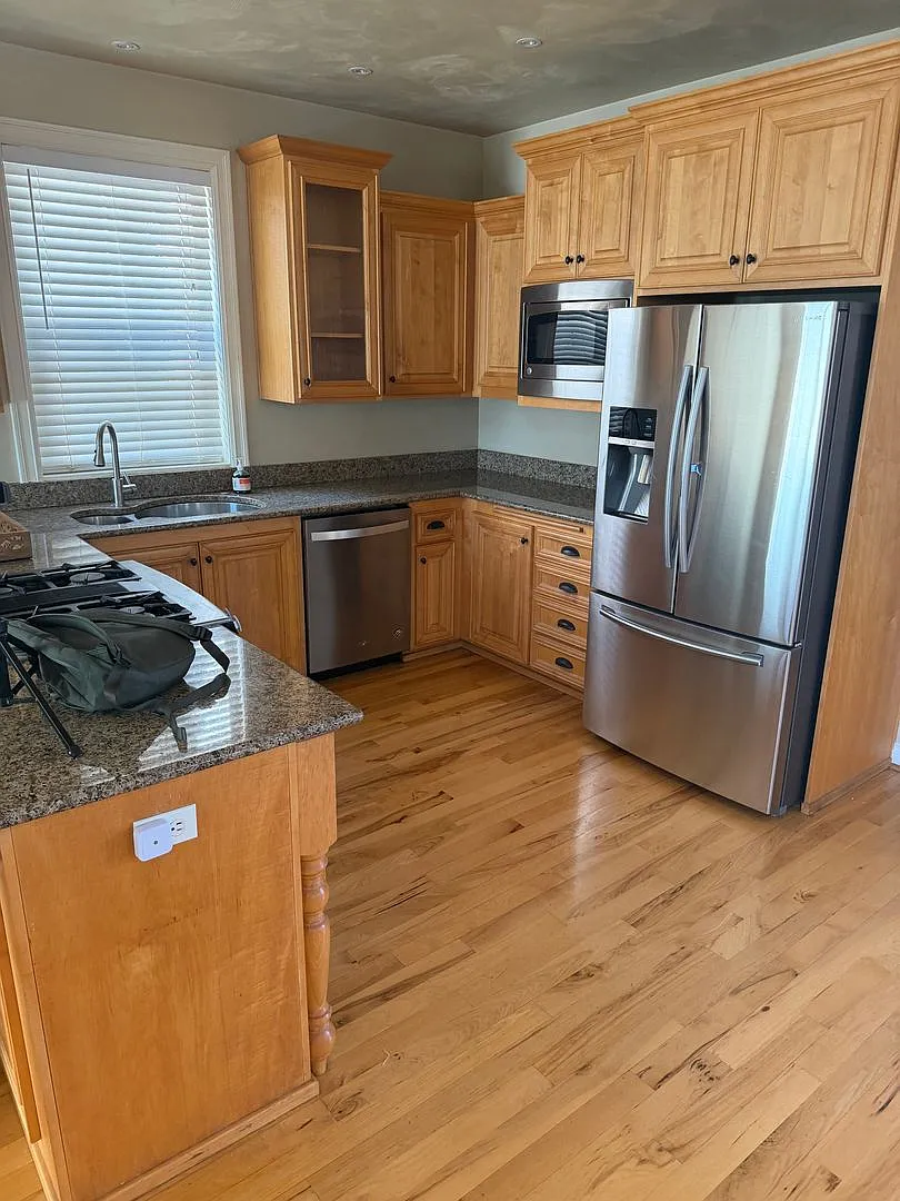 Great Sized Home! — Photo 4