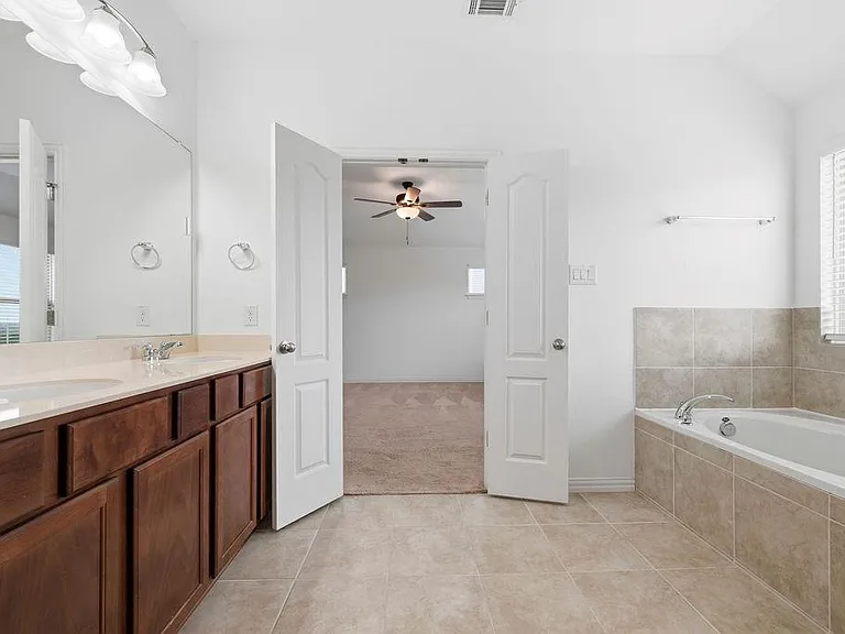 1005 Ridge Runner Dr — Photo 21