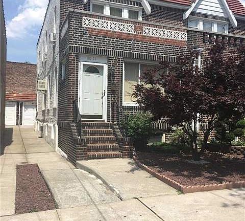 5th image of 8011 Margaret Pl