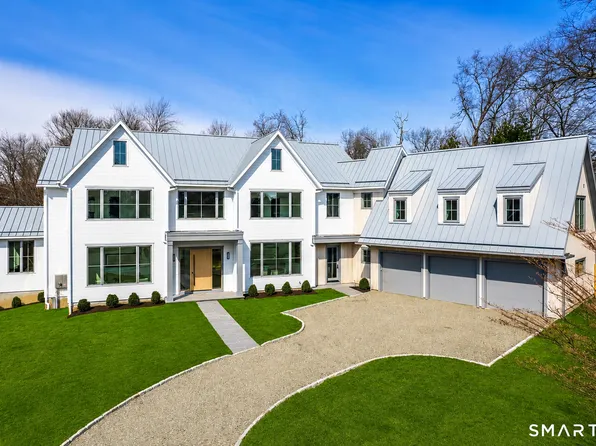 8 Loretta Court, Westport, CT 06880