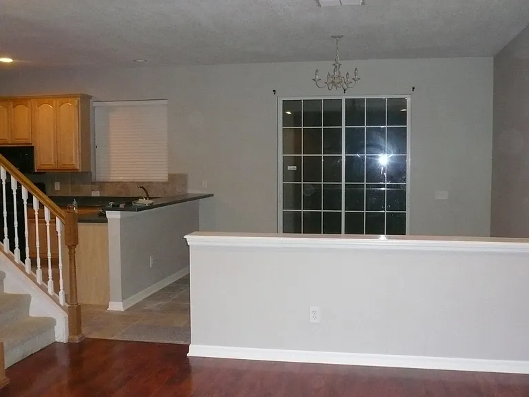 2405 Silvermoss Dr — Photo 4