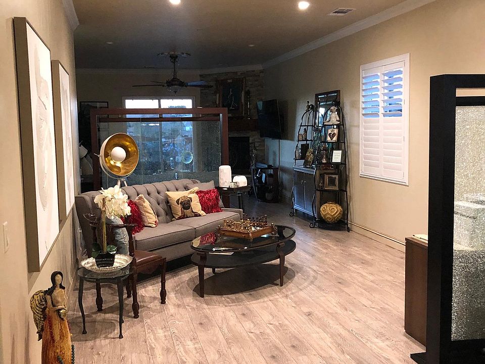 2nd image of 79 San Antonio St