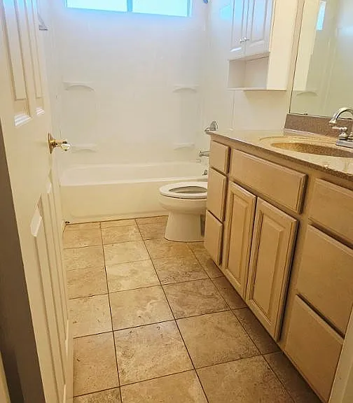 333 E Lilac Dr — Photo 17