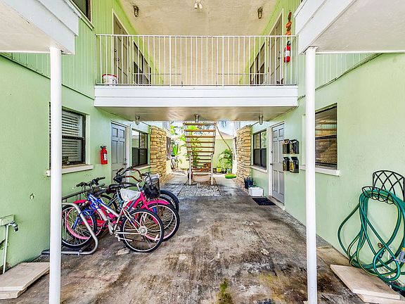 4th image of 2939 Los Altos Dr #C