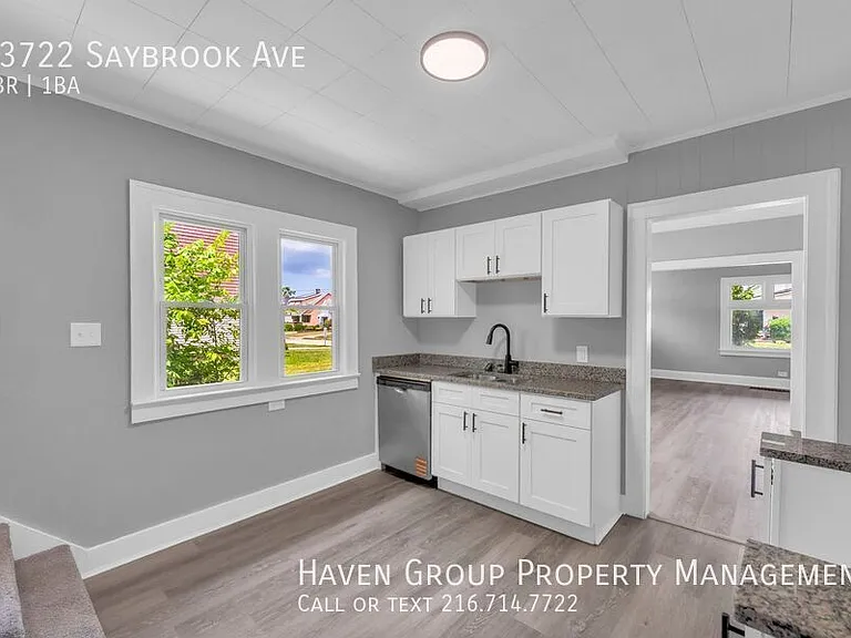 13722 Saybrook Ave — Photo 11